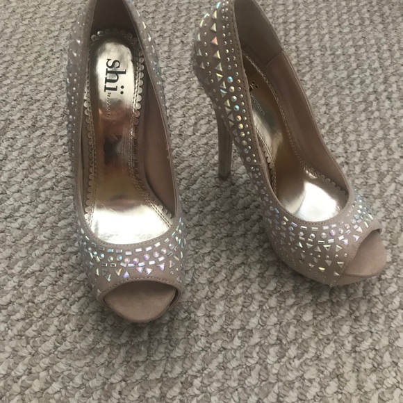 Ladies blingi heels - Picture 2 of 3